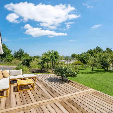 Cozy In With House Sea View بيت للعطل Knebel